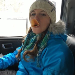 Meet your Posher, Annie